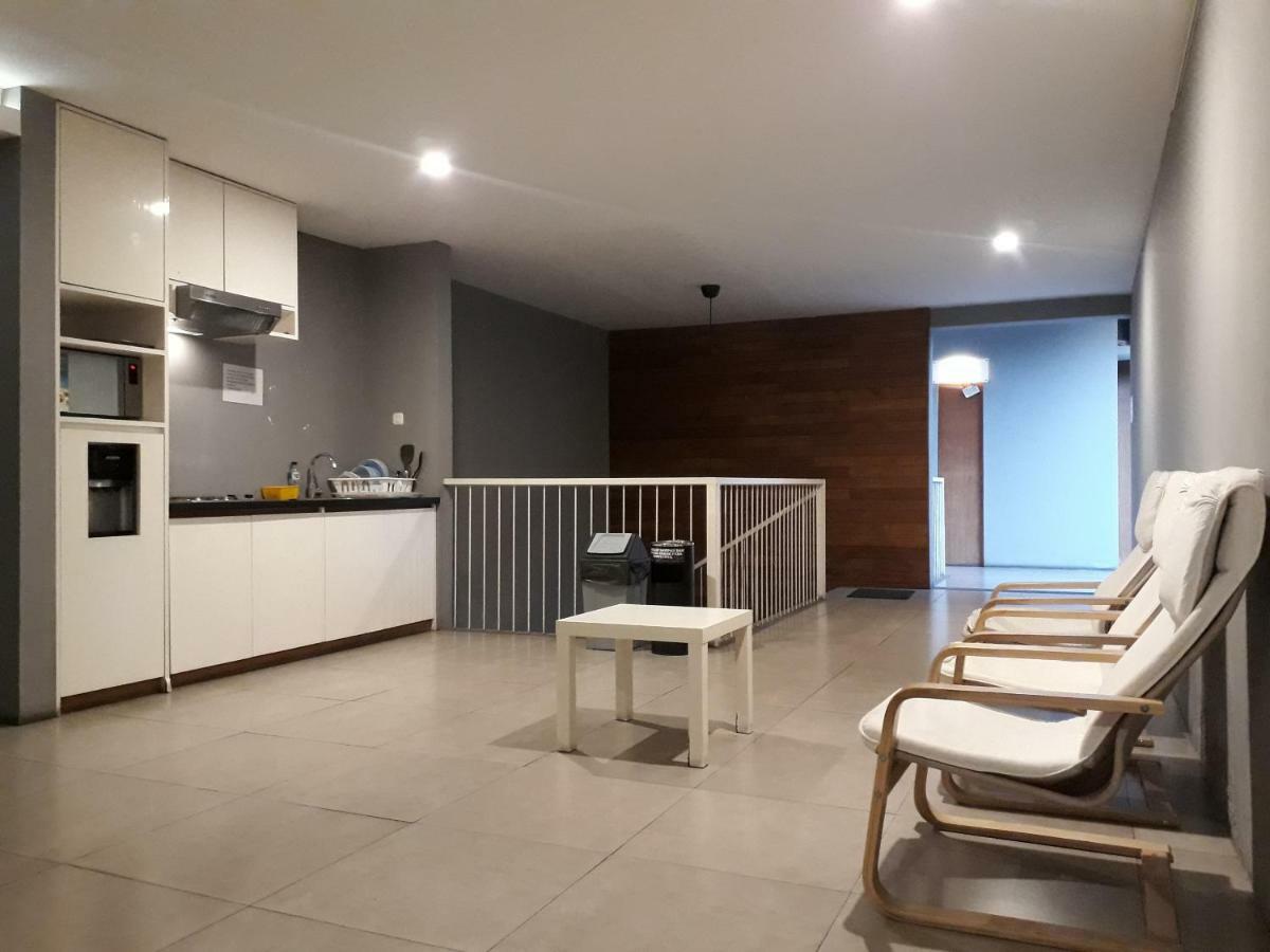 2510 Urbanliving Aparthotel Jakarta Kültér fotó